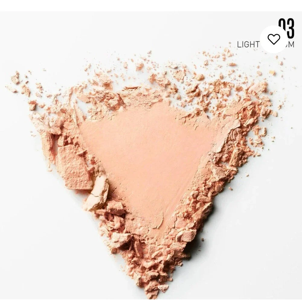 Valentino Go-Clutch Refillable Compact Powder in 03 Light Medium